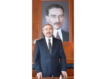 Kırklareli’nin 43. Valisi Mustafa Yaman göreve başladı “Hesap verilebilir bir hizmet anlayışıyla görev yapacağım”