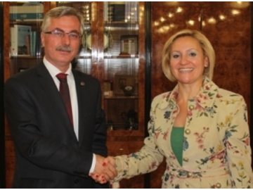 “?limizde ba?ar? ile görev yapt?”