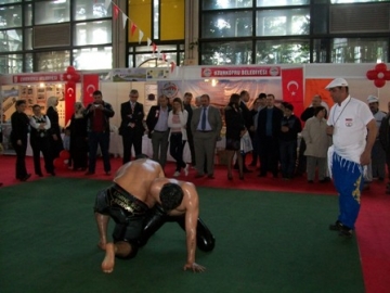Evrensekiz Belediyesi Ankara`daki Fuar`da kendini tan?tt?
