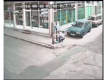 Su kab? h?rs?zl??? güvenlik kameras?na tak?ld?