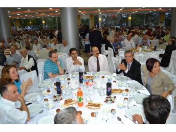 ?lk iftar Emniyet’ten