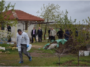 Ba? Evi’ndeki cinayetin zanl?s? kad?n ç?kt?