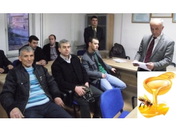 P?narhisar’da “BAL” gibi kurslar devam ediyor