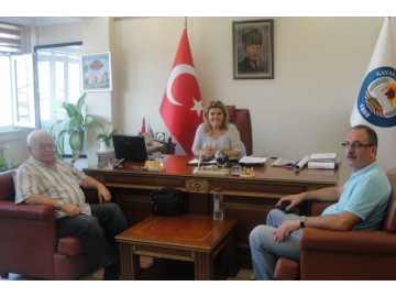 Akçay Belediye Ba?kan? ?nceo?lu’dan, Kavakl? Belediye Ba?kan? Tunç’a ziyaret