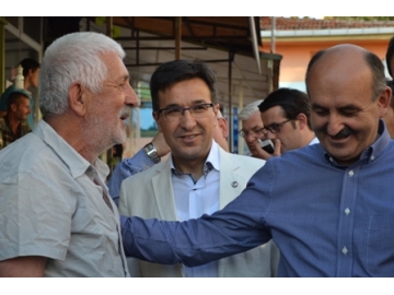 Bakan Müezzino?lu bugün K?rklarelilerle bayramla?acak