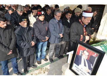 TRT eski Muhabiri Ergin Dayanç hayata gözlerini yumdu