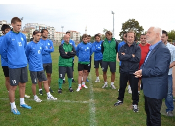 “Biz bu ligde ya ?ampiyon olaca??z ya da Play-Off oynayaca??z”