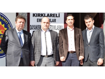 Emlak�?lar Derne?i yeni y�netimini se�ti