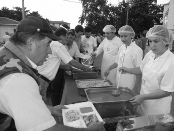 Evrensekiz Belediyesi’nden bin ki?ilik iftar