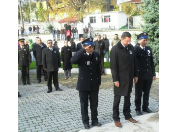 Ulu Önder Mustafa Kemal Atatürk Kofçaz’da sayg?yla an?ld?