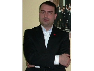 Özgür Onat; “CHP Kazanacak”