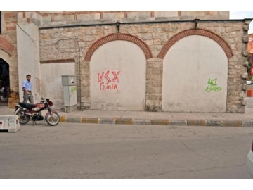 Tarihi miras? karal?yorlar