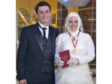 Merve ile Gökhan erdi murad?na, dar?s? sevenlerin ba??na
