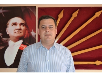 �1 May?s Emek�i Bayram?, CHP sayesinde bayram ilan edilmi?tir�