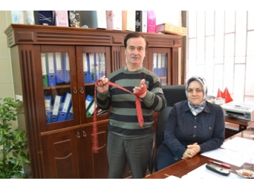 Kravat Ba?lama ?ampiyonu’ndan gazetemize ziyaret