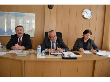 Yeni olu?acak kadrolar komisyona havale edildi