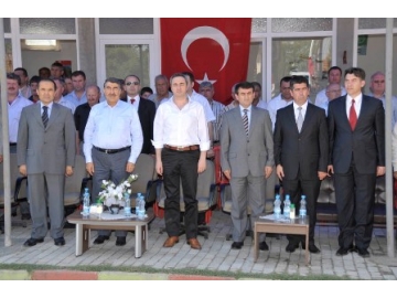 Eski Bakan Aksu, Sinanl? Bahar ?enlikleri’ne kat?ld?