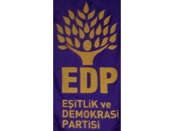 Anayasa de?i?ikli?ine 'Evet', AKP iktidar?na 'Hay?r'