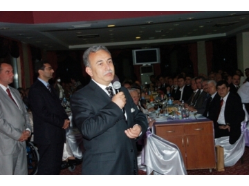 Vali Büyük’e veda yeme?i verildi