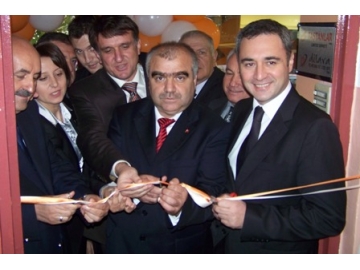 AK Parti Lüleburgaz ?lçe Te?kilat?’n?n yeni binas? törenle aç?ld?