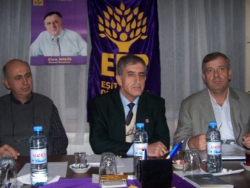 “Lider ne söylerse o olur” anlay??? bizim partimizde yok”