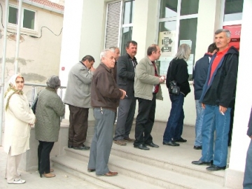 Emeklinin �ilesi ne zaman bitecek