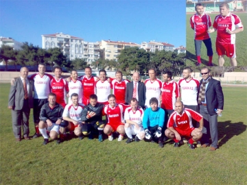 Eski milli futbolcu Tanju Çolak, Kırklareli’nde çok özel bir maç yaptı