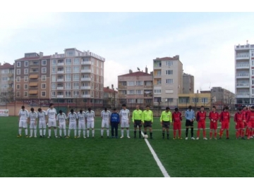 K?rklarelispor U17 liginde Babaeskispor'a Kendi sahas?nda ma?lup oldu