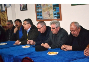 Kesimo?lu Erzurumlular Derne?i�ni ziyaret etti