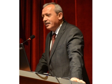 Aykaç; “Kitaplar halen önemini korumaktad?r”