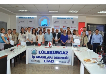L?AD Giri?imcilere Sertifikalar?n? verdi