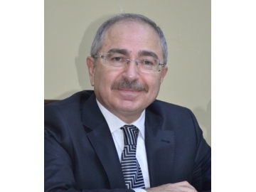 Vali Yaman; �Bayramlar, de?erlerimizin ku?aktan ku?a?a aktar?lmas?n? sa?layan sevgi g�nleridir�