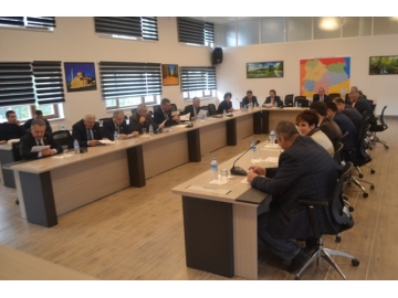 Ergene Nehrinin Kirlili?i Meclis’in Gündemine Oturdu K?r?m ; “Paras?n? Verir Kirletirim” mant???n? yok etmeliyiz
